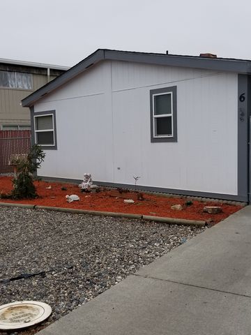 910 Cowl St, Milton Freewater, OR 97862-1691