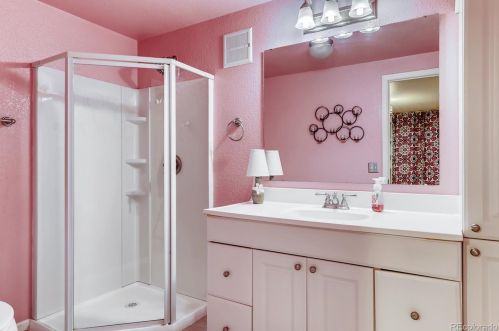 18798 Belleview Pl, Aurora CO 80015-4877 exterior