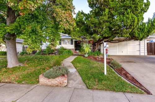 7225 Linda Sue Way, Citrus Heights, CA 95621-7318