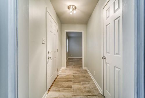 636 Killian Hill Rd, Lilburn, GA 30047-4014
