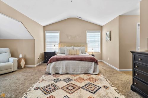 95 Cliffhaven Cir, Newnan GA  30263-5773 exterior