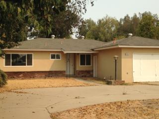 16312 Hanford Armona Rd, Lemoore, CA 93245-9527