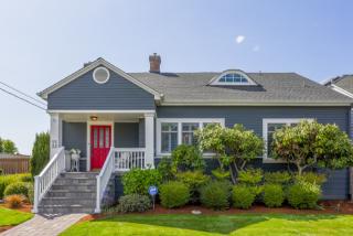 1532 Grand Ave, Everett, WA 98201-2008