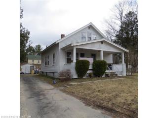 21 Davenport St, Augusta, ME 04330-5811