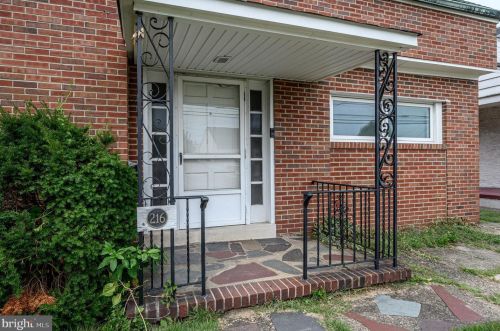 216 Tindall Ave, Trenton, NJ 08610-5335