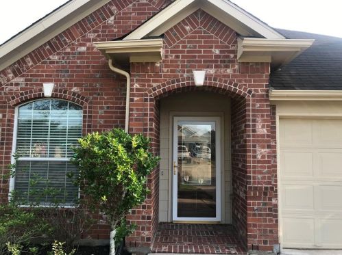 6030 Wildbriar Ln, Richmond TX  77469-1396 exterior