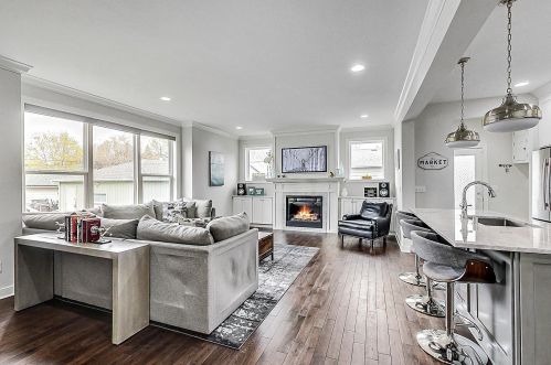 1317 Juliet Ave, Saint Paul MN  55105-2906 exterior