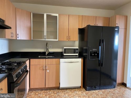 1121 University Blvd, Silver Spring MD 20902-3356 exterior