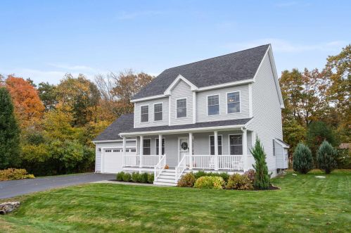25 Olive Meadow Ln, Dover, NH 03820-4718