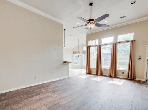 1600 Mdw Ave, Argyle TX 76226-6628 exterior