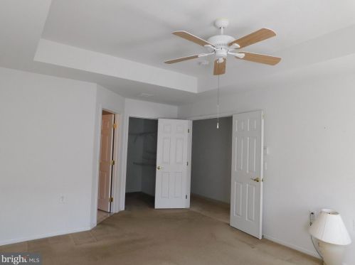 203 Meadowlark Dr, Trenton NJ  08690-3569 exterior