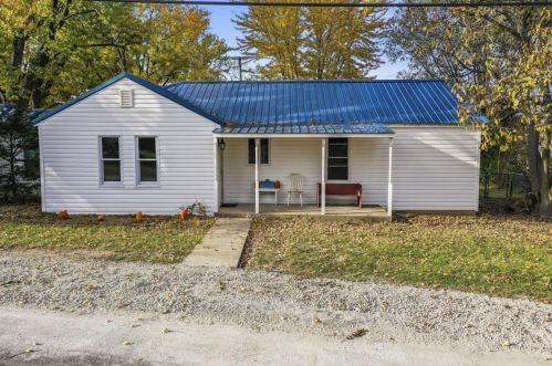 501 Ellis St, Auburn, MO 63343-1027
