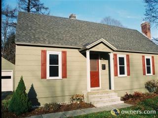 83 Fuller Dr, Brattleboro VT  05301-6502 exterior