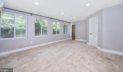 1306 Leister Dr, Silver Spring MD 20904-1547 exterior