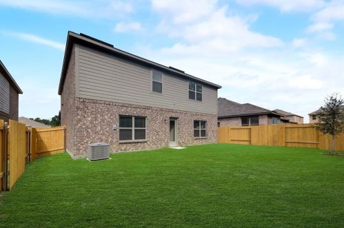 424 Lowery Oaks Trl, Fort Worth TX  76120-1722 exterior