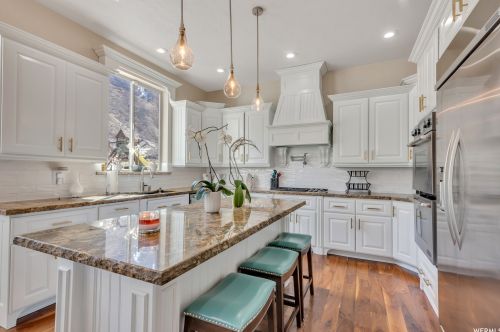 13 Wild Flower Dr, Alpine UT exterior