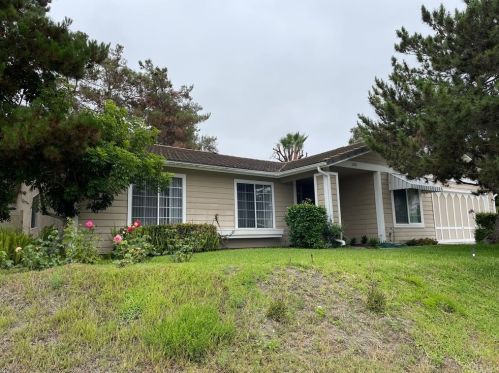 5242 Rancho Ct, Oceanside, CA 92056-2385