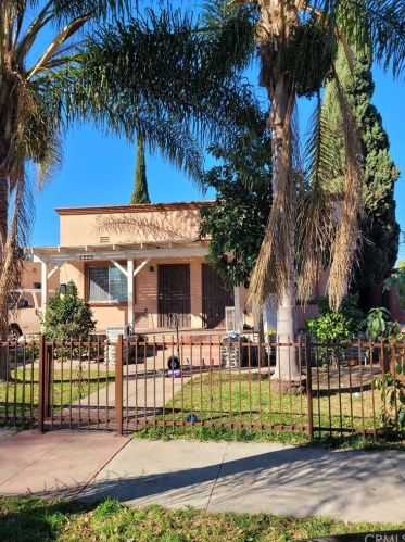 1205 Spring Ave, Compton, CA 90221-1440