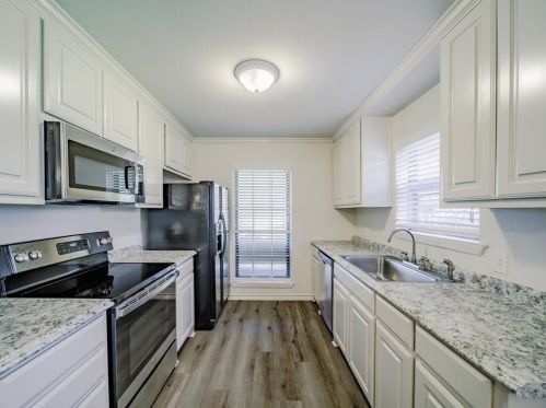 1525 El Camino Cir, Princeton TX 75407-6754 exterior