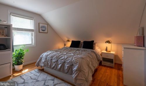 9907 Markham St, Silver Spring MD 20901-2233 exterior