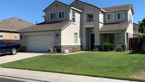 924 Jasmine Hollow Dr, Manteca, CA 95337-7931