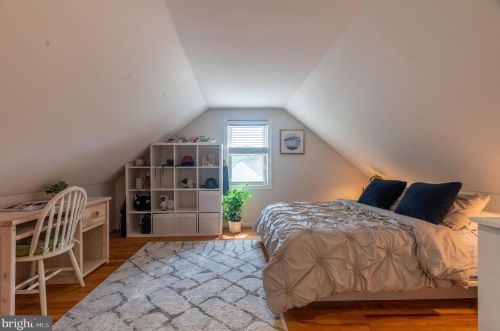 9907 Markham St, Silver Spring MD 20901-2233 exterior