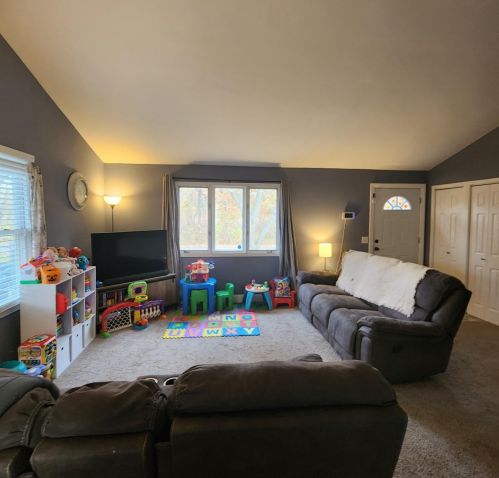 534 Shelby St, Hobart IN 46342-4721 exterior