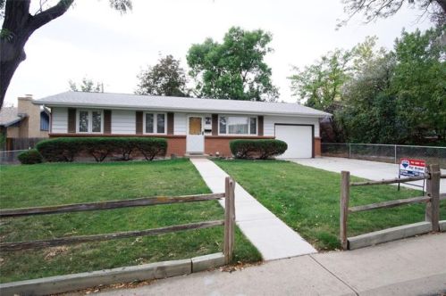 15334 10th Ave, Denver, CO 80011-7106