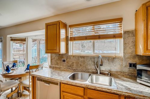 21172 Ida Ave, Denver CO 80015-3304 exterior