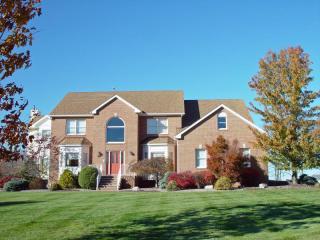 6 Slater Ct, Millstone, NJ 08844-1712