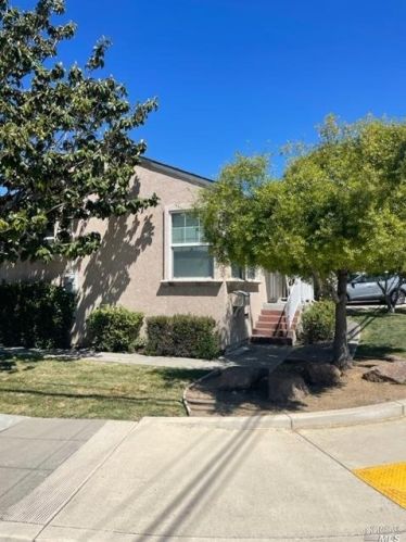 18983 Lake Chabot Rd, Hayward, CA 94546-2931
