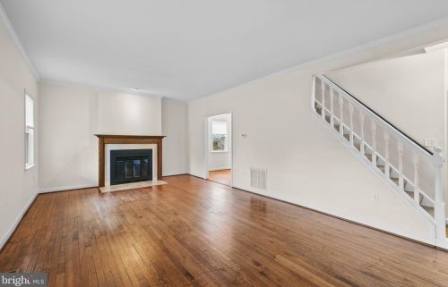 215 Franklin Ave, Silver Spring MD 20901-3445 exterior