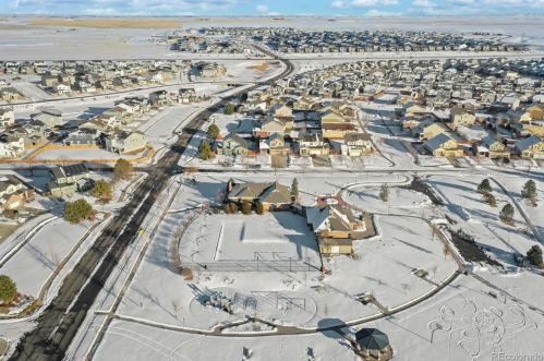 80 Newbern Way, Aurora CO  80018-1728 exterior