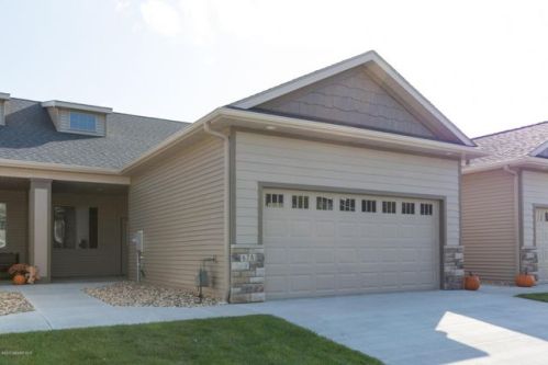 678 Shardlow Pl, Byron, MN 55920-1564