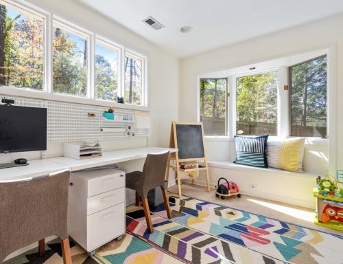 1785 Hummingbird Ln, Atlanta GA  30307-1267 exterior