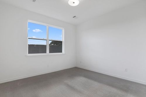 1733 Cantey St, Fort Worth TX  76110-2946 exterior