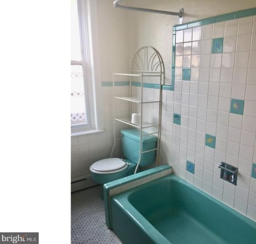 1934 13th St, Philadelphia PA  19148-2203 exterior