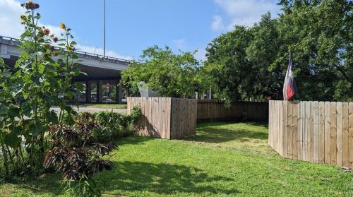 1039 43rd St, Austin TX  78751-4415 exterior