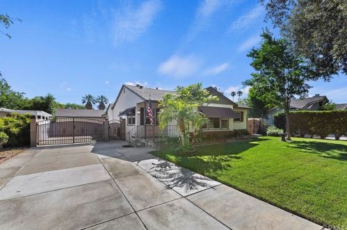 3687 Roslyn St, Riverside CA  92504-3536 exterior