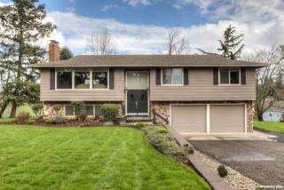 2711 Crocker Ln, Albany, OR 97321-1004