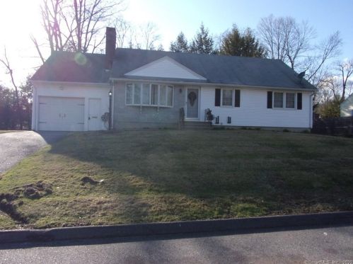 21 Woodland Rd, Torrington, CT 06790-3345