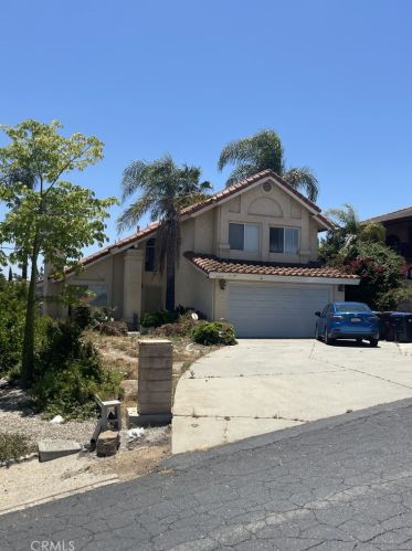 14277 Harvey Ln, Riverside, CA 92503-7426