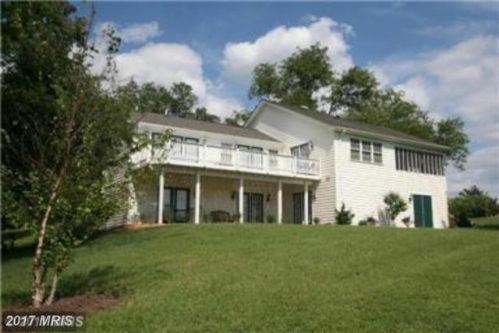 5808 Crescent Point Dr, Madison Mills, VA 22960-4508