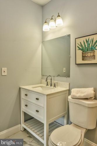 6521 16th St, Philadelphia PA  19126-3512 exterior