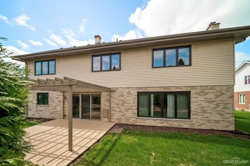 14003 Binford Dr, Orland Park, IL 60462-2377