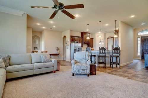 7012 Katie Corral Dr, Fort Worth TX  76126-6440 exterior