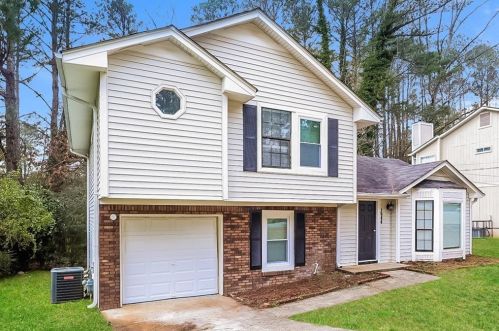 3944 Fennel Cir, Atlanta GA  30331-4104 exterior