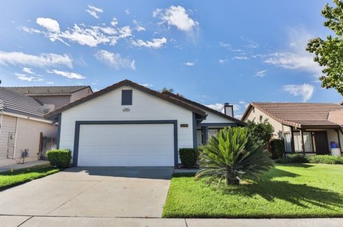 26349 Tudor Ct, Redlands, CA 92374-2880