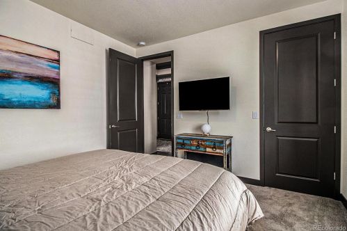 8788 Tibet Ct, Denver CO  80016 exterior