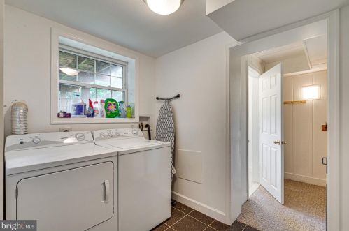 2218 Osborn Dr, Silver Spring MD 20910-1323 exterior